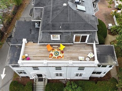 594 Washington St unit 7, Wellesley, MA 02482 - photo 3