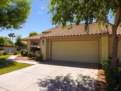 1097 E Chilton Dr, Tempe, AZ 85283 - photo 2