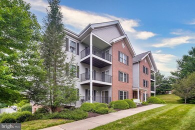 6500 Ridenour Way E unit 2A, Sykesville, MD 21784 - photo 2