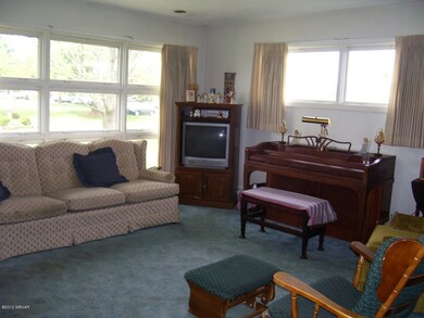 309 Golf Course Rd, Milton, PA 17847 - photo 4