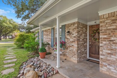 8604 Briargrove Dr, Woodway, TX 76712 - photo 4