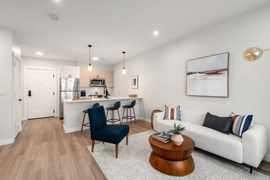 10 Somerset Ave unit 405, Winthrop, MA 02152 - photo 5