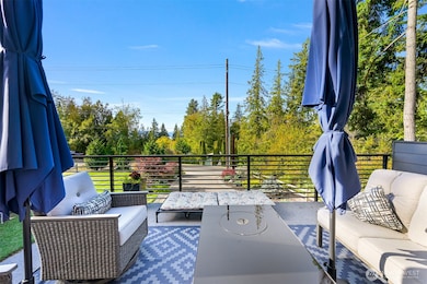 1105 40th St, Bellingham, WA 98229 - photo 5