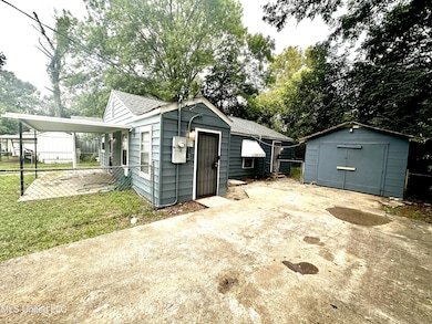 3925 Camilla Dr, Jackson, MS 39212 - photo 2