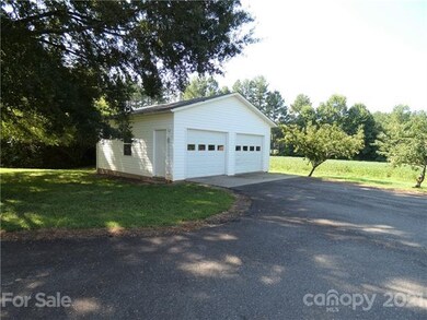 2378 Salisbury Hwy, Statesville, NC 28677 - photo 3