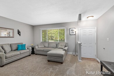 2113 Merlin St. NE