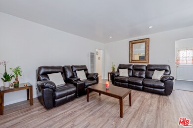 9658 Wampler St, Pico Rivera, CA 90660 - photo 2