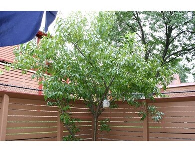 36 Meadow Pond Dr unit I, Leominster, MA 01453 - photo 2