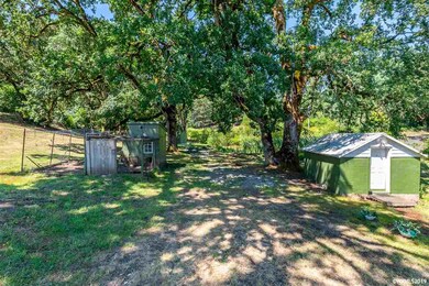 38292 Franklin Butte Rd, Scio, OR 97374 - photo 7