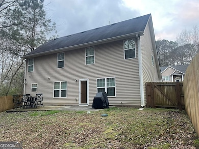 4176 Round Stone Dr, Snellville, GA 30039 - photo 3