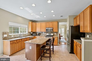 540 Rugby Ct, Purcellville, VA 20132 - photo 3