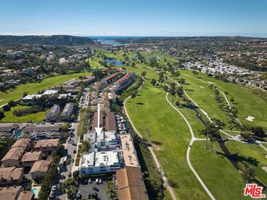 2552 Navarra Dr unit A, Carlsbad, CA 92009 - photo 3