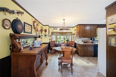 369 Providence Pike, North Smithfield, RI 02896 - photo 5