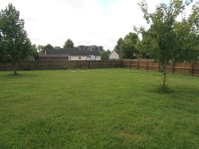 111 Ritch View Dr, Shelbyville, TN 37160 - photo 3