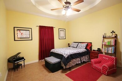 3012 Leslie St, Edinburg, TX 78539 - photo 4