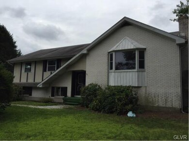 5038 Mill Rd, Emmaus, PA 18049 - photo 2