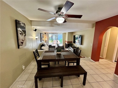 25307 Pine Creek Ln, Wilmington, CA 90744 - photo 6