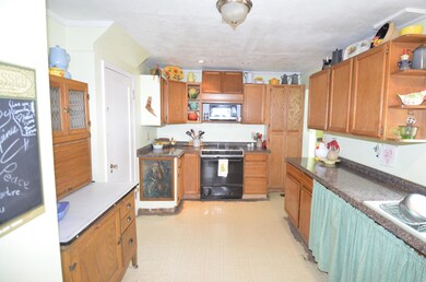 309 E Main St, John Day, OR 97845 - photo 7