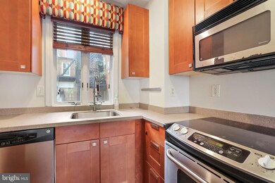 216 W Monument St unit TE, Baltimore, MD 21201 - photo 7