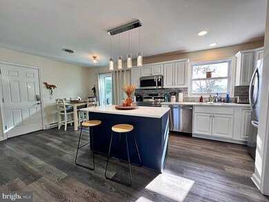 509 W 8th St, Laurel, DE 19956 - photo 6