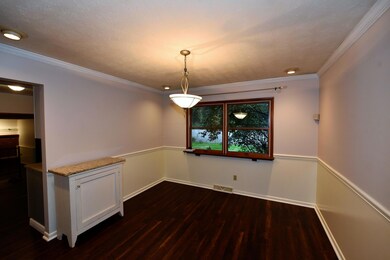 1241 Vinewood Dr, Columbus, OH 43229 - photo 6