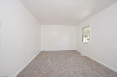 7624 Pine St, Rural Hall, NC 27045 - photo 6