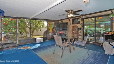 Large screen porch
