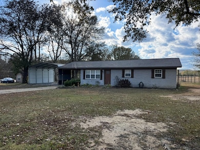 1417 Cr 194, Blue Springs, MS 38828 - photo 2