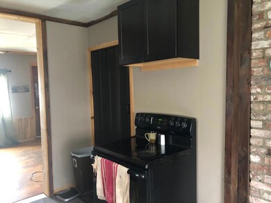 61 Eastland Ave, Millinocket, ME 04462 - photo 4