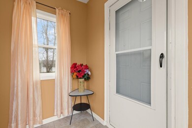 40 Boyden St, Brockton, MA 02302 - photo 5