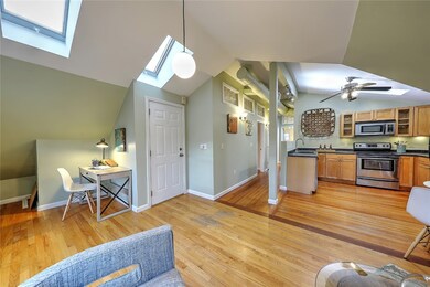 170 4th St unit 3, Providence, RI 02906 - photo 7
