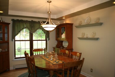 489 Willard Rd, Hartford, VT 05001 - photo 2