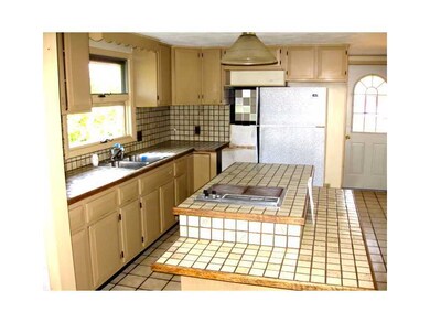 4 Rangeley Ct, Smithfield, RI 02917 - photo 5