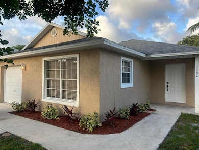 10084 Boynton Place Cir, Boynton Beach, FL 33437 - photo 2