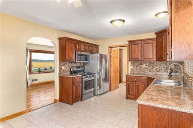 14117 E 950th Ave, Effingham, IL 62401 - photo 6