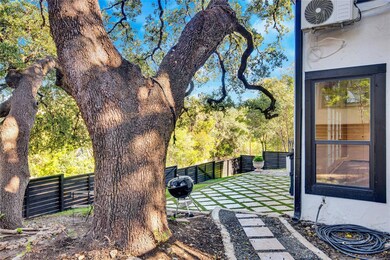 1115 Enfield Rd unit B, Austin, TX 78703 - photo 5