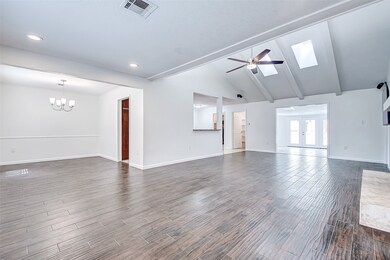 2502 Del Norte St, Houston, TX 77018 - photo 7