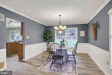 1719 Bennington Dr, Harrisburg, PA 17112 - photo 6