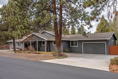 61235 King Solomon Ln, Bend, OR 97702 - photo 3