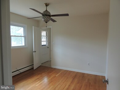 117 Edgemere Dr, Annapolis, MD 21403 - photo 3