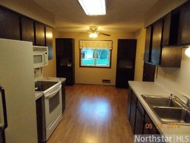 10211 Union Terrace Ln N, Maple Grove, MN 55369 - photo 2