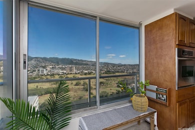 Wikispeed unit 2902, Honolulu, HI 96815 - photo 3