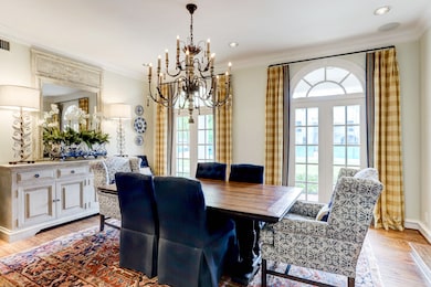 346 Knipp Rd, Houston, TX 77024 - photo 5