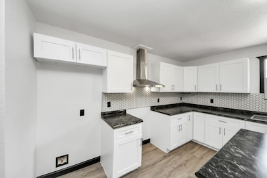 2884 County Road 5018, Cleveland, TX 77327 - photo 5