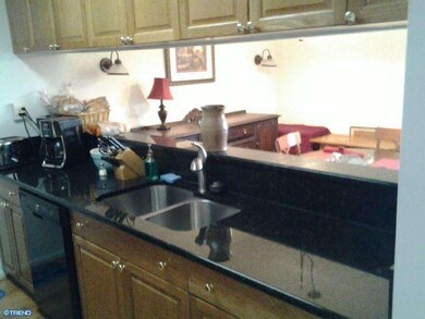 812 Northridge Dr, Norristown, PA 19403 - photo 7