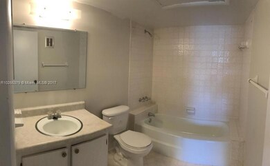 639 W Oakland Park Blvd unit 102d, Wilton Manors, FL 33311 - photo 5