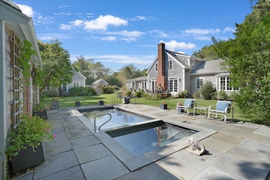 19 Kitts Field Cir, Edgartown, MA 02539 - photo 6