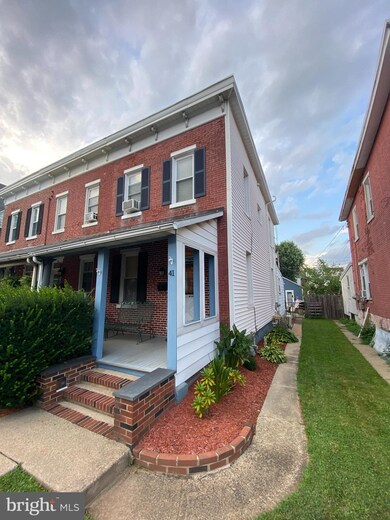 41 E 3rd St, Lansdale, PA 19446 - photo 4