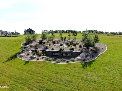 17010 Acadia Dr, Bismarck, ND 58503 - photo 3