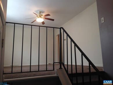 533 S Linden Ave, Waynesboro, VA 22980 - photo 3